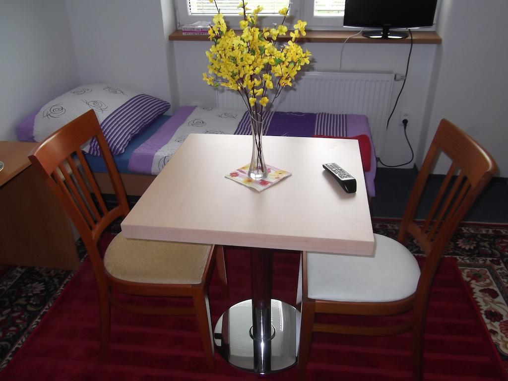 Penzion Apartmany ซลีน ห้อง รูปภาพ