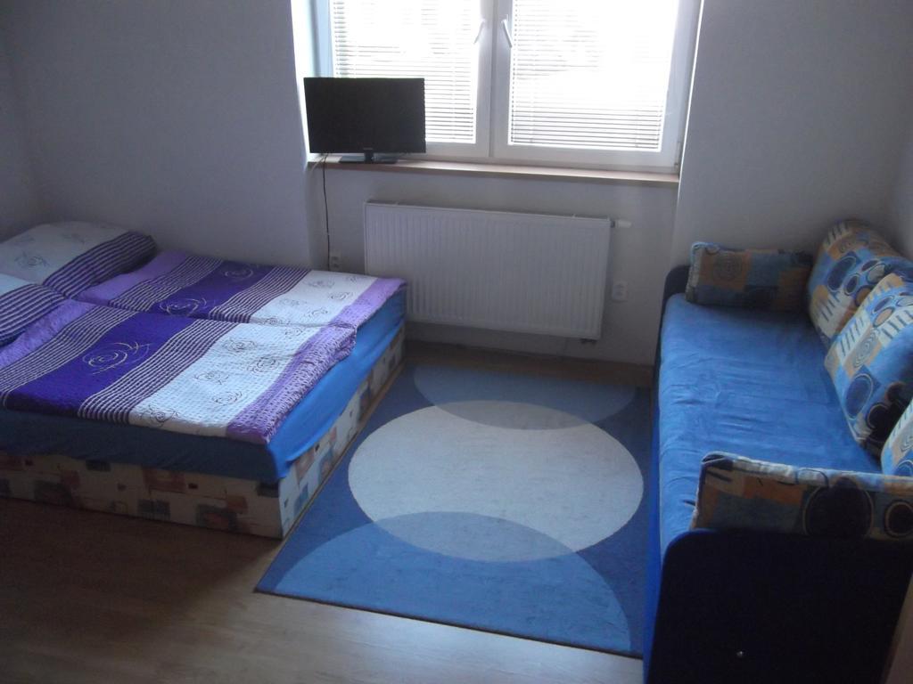 Penzion Apartmany ซลีน ภายนอก รูปภาพ