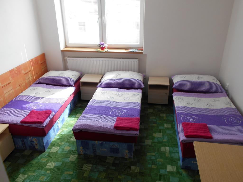 Penzion Apartmany ซลีน ภายนอก รูปภาพ
