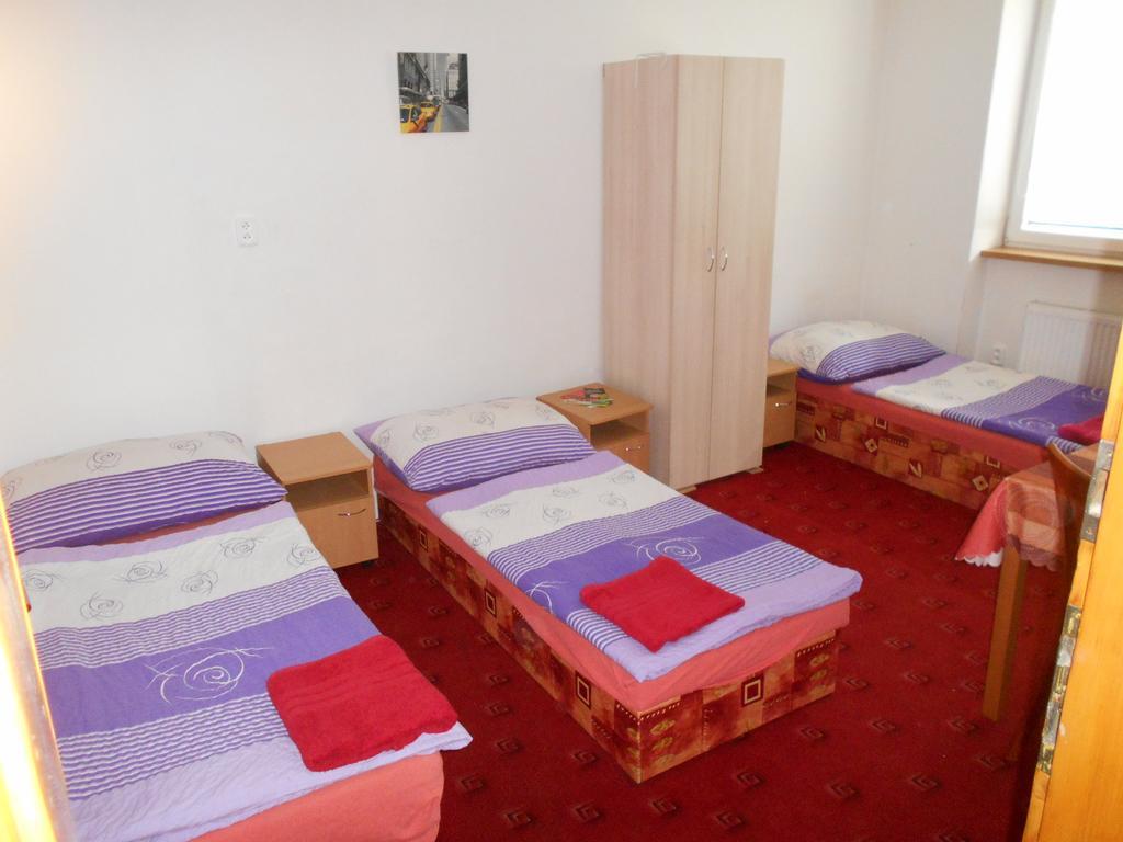 Penzion Apartmany ซลีน ภายนอก รูปภาพ
