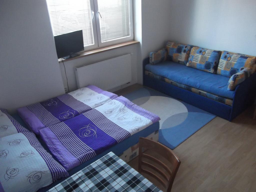 Penzion Apartmany ซลีน ภายนอก รูปภาพ